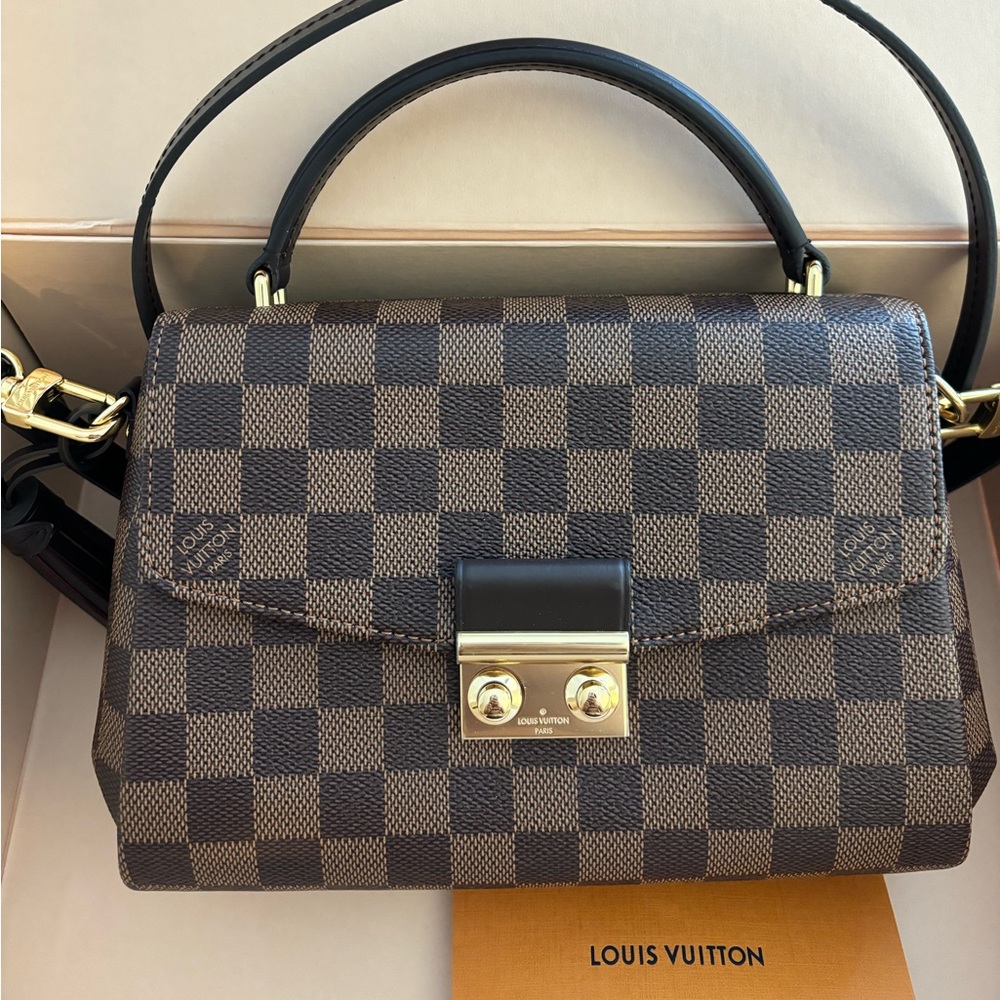 Sold Louis Vuitton croissette damier ebene
